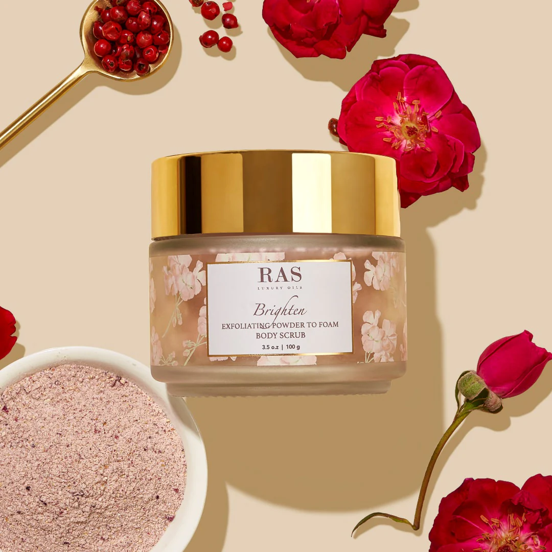Brighten Exfoliating Powder To Foam Body Scrub - Image 12