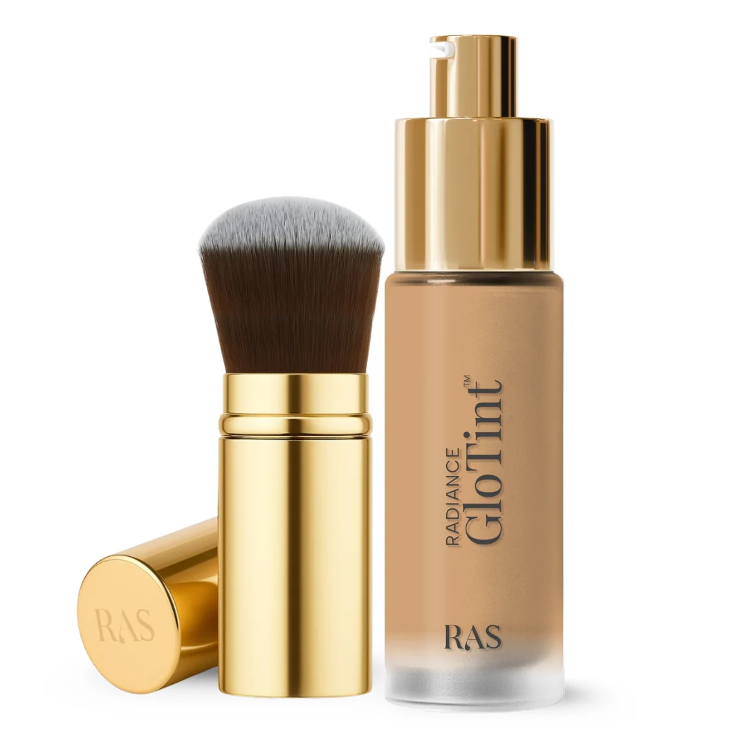 The Radiance Glo™ Perfecting Duo – Skin Tint with GloBlend Brush - Image 51