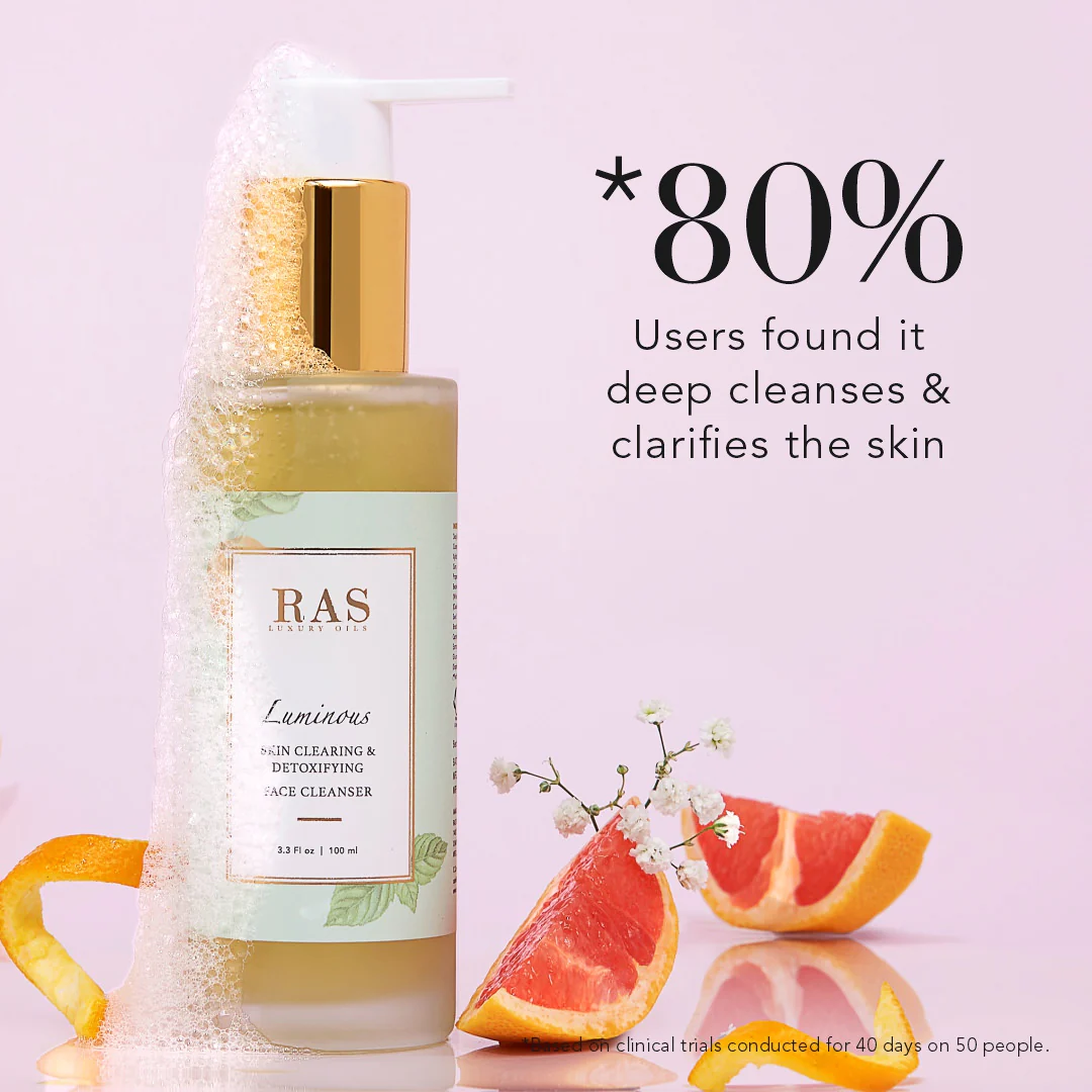 Luminous Skin Clarifying Face Wash Cleanser - Image 5