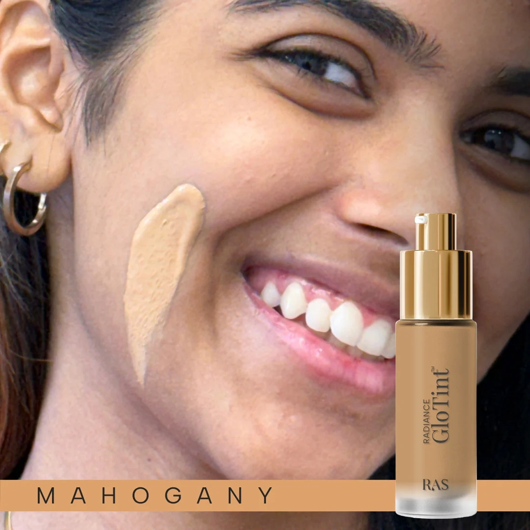 Glo-Tint Radiance Skin Perfector - Sheer Tint Foundation with SPF Protection  - Mahogany - Image 4