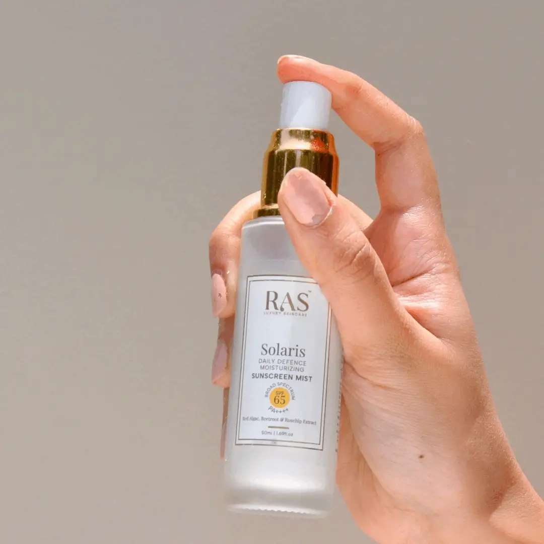 Solaris Daily Defence Sunscreen Mist with SPF 65 for Face & Body - Image 8